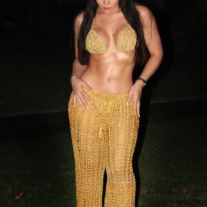 Set GOLDEN GLOW Top + Panty + Pantalon + Gorrito